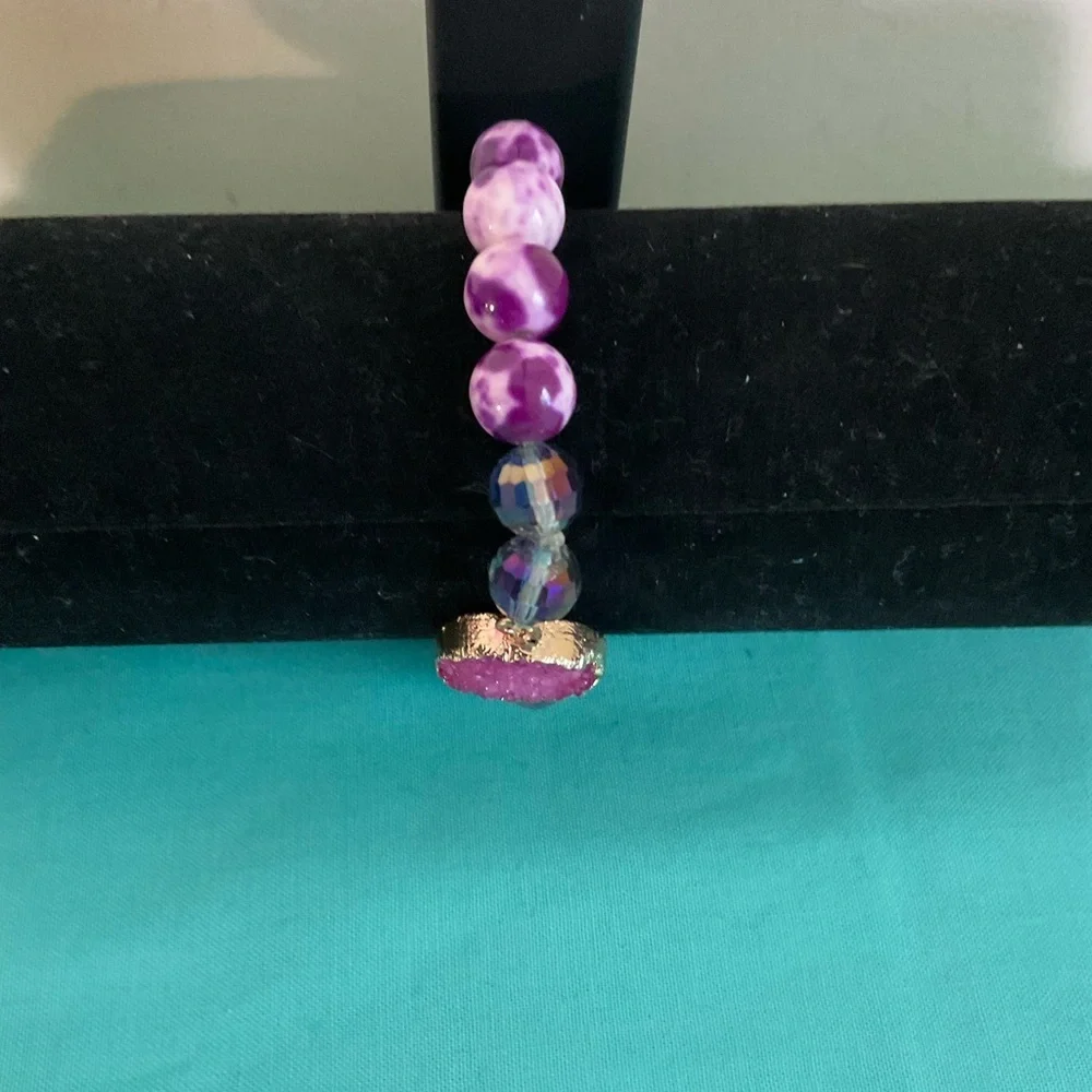 Chic Pink and Purple Beaded Bracelet with Pink Druzy